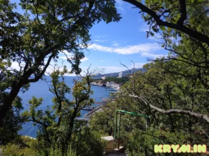 Дворец Харакс в Гаспре, Крым
